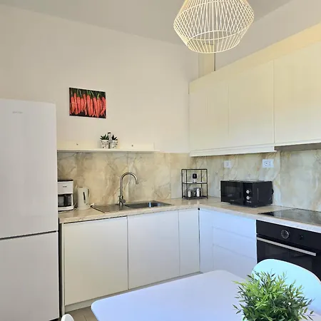 Sunny - 146 Apartment Plazhi San Pietro