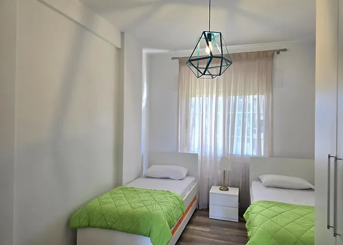 Sunny - 146 Apartment *