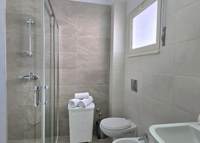 Sunny - 146 * Plazhi San Pietro